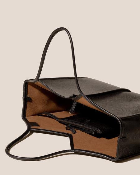 CALELLA SQUARED MEDIUM GRAINY - Leather-trimmed Tote Bag