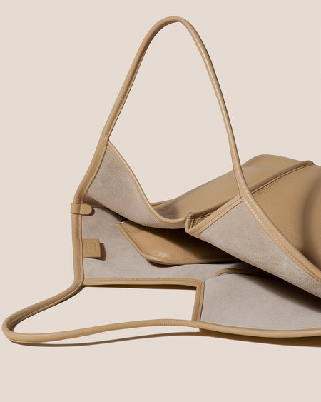 CALELLA DISTRESSED - Leather Tote Bag