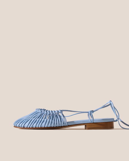 MANTERA - Round-Toe Knotted Sandal